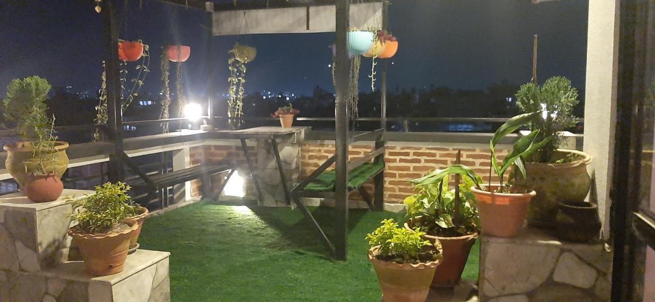 Looniva Guest House Lalitpur Exteriér fotografie