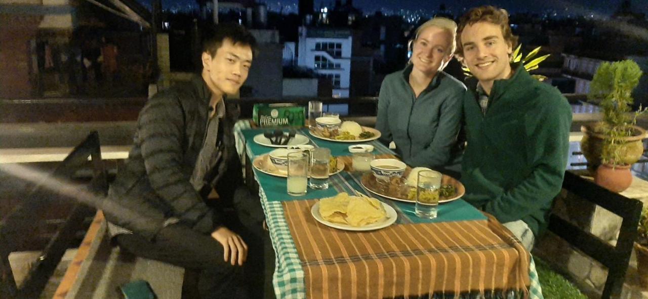 Looniva Guest House Lalitpur Exteriér fotografie