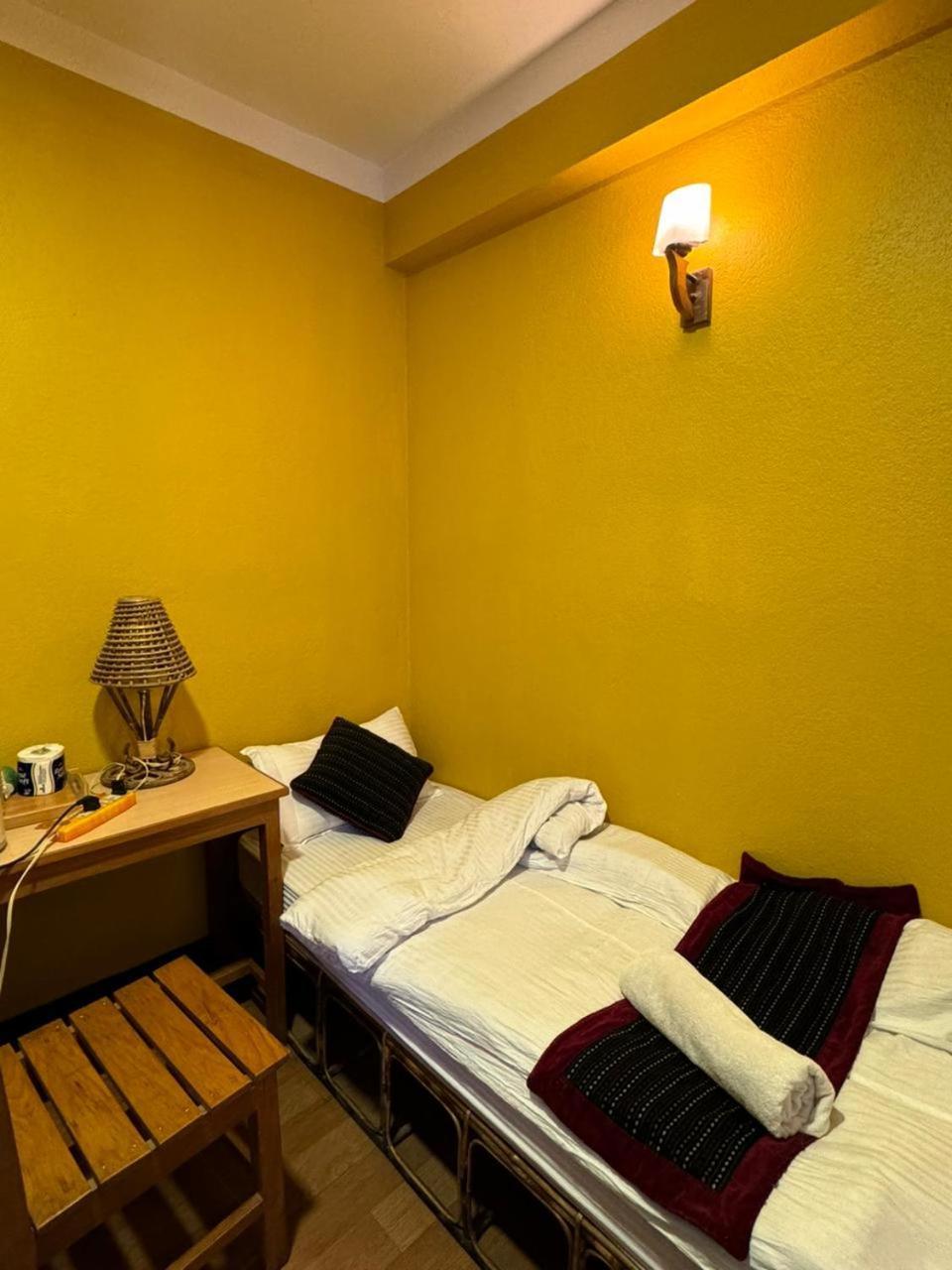 Looniva Guest House Lalitpur Pokoj fotografie